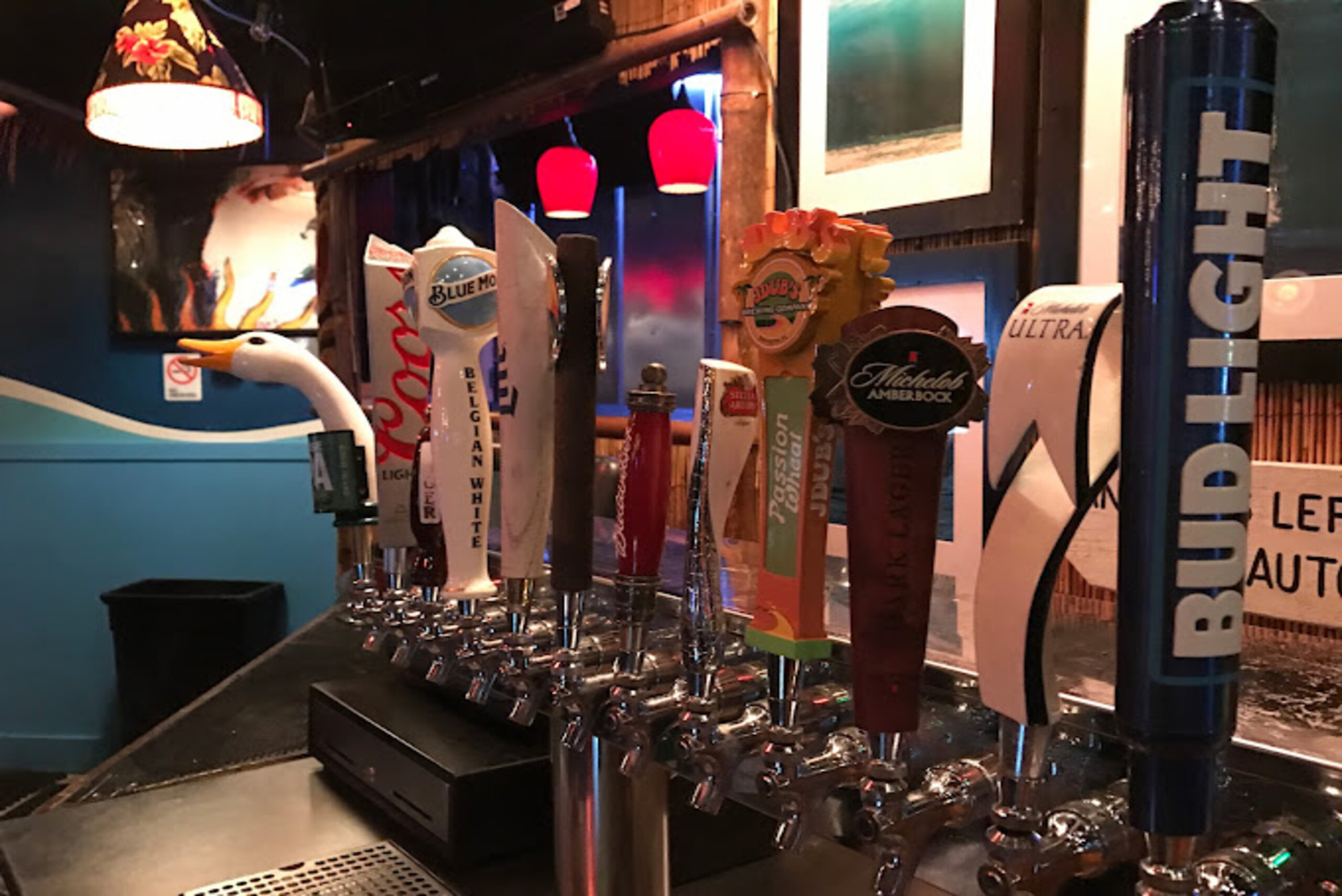 Gilligan's Island Bar & Grill
